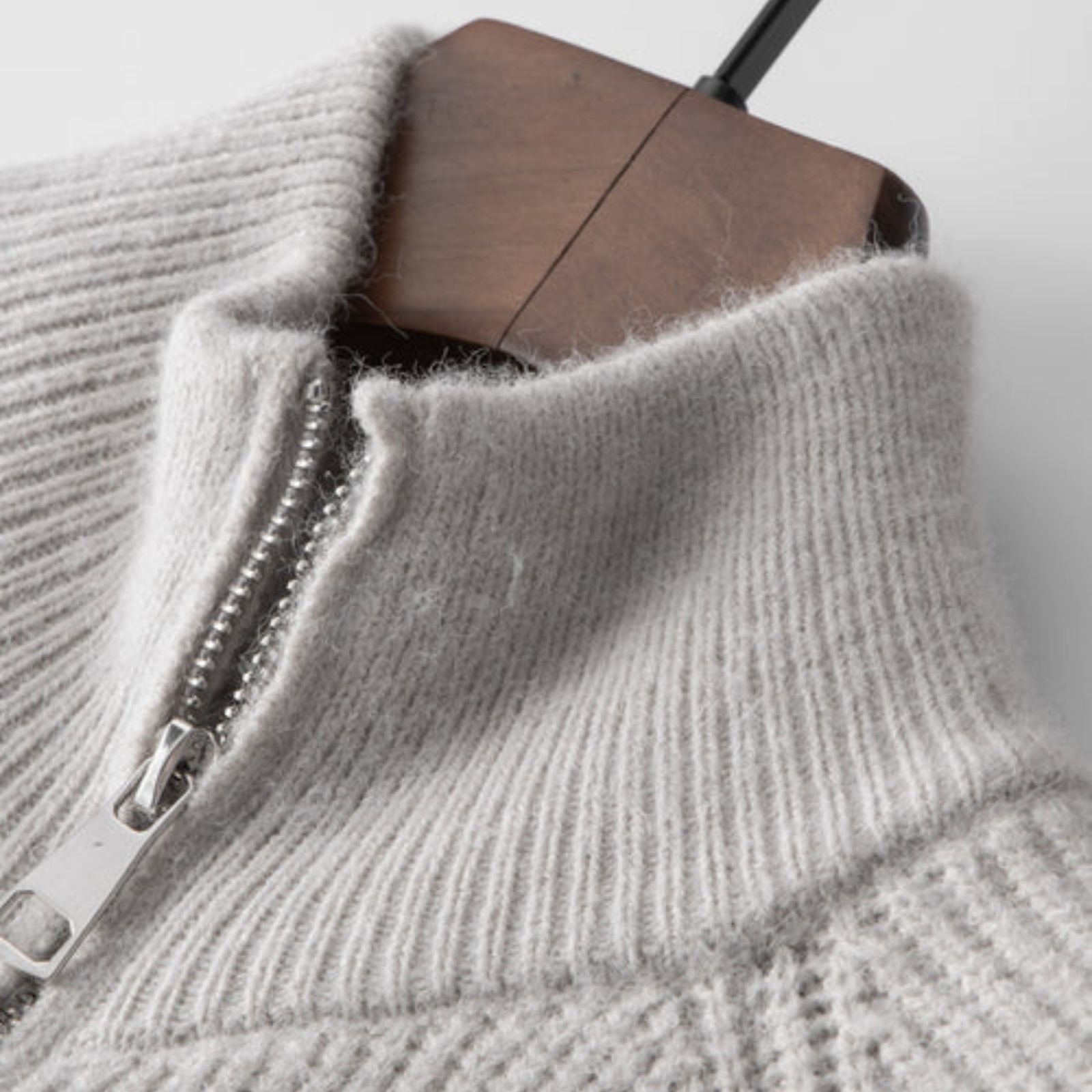 Men’s Wool Zipper Vest | Knit Fabric